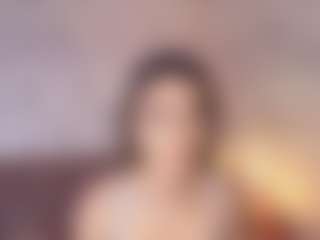 Emylie sexy body's Live Sex Cam Show