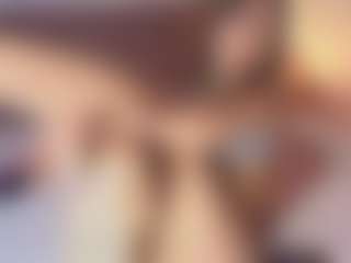 Emylie sexy body's Live Sex Cam Show
