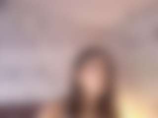 Emylie sexy body's Live Sex Cam Show