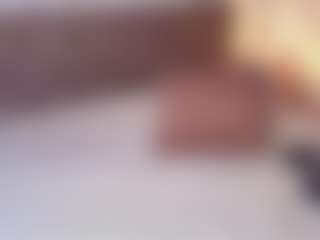 Emylie sexy body's Live Sex Cam Show