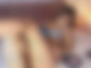 Emylie sexy body's Live Sex Cam Show