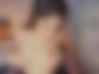 Emylie sexy body's Live Sex Cam Show