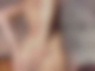 Emylie sexy body's Live Sex Cam Show