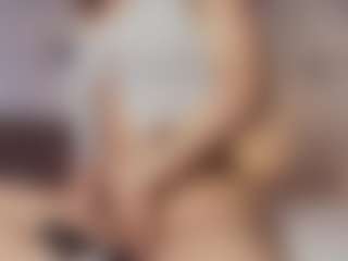 Emylie sexy body's Live Sex Cam Show