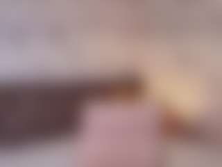 Emylie sexy body's Live Sex Cam Show