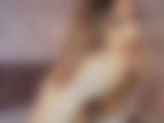 Emylie sexy body's Live Sex Cam Show