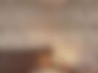 Live cam show with Emylie sexy body - Anal on CamClone