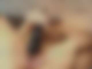 Emylie sexy body's Live Sex Cam Show