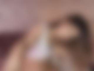 Emylie sexy body's Live Sex Cam Show
