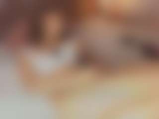 Emylie sexy body's Live Sex Cam Show