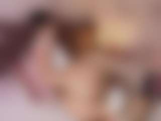 Emylie sexy body's Live Sex Cam Show
