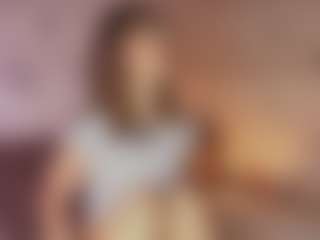 Emylie sexy body's Live Sex Cam Show