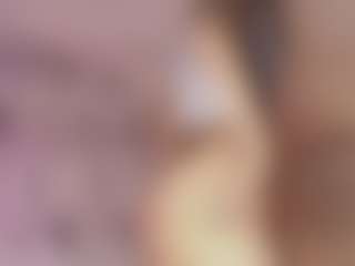 Emylie sexy body's Live Sex Cam Show