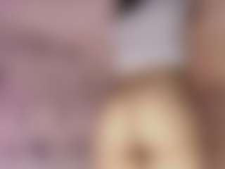 Emylie sexy body's Live Sex Cam Show