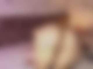 Emylie sexy body's Live Sex Cam Show