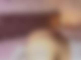 Emylie sexy body's Live Sex Cam Show