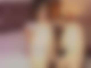 Emylie sexy body's Live Sex Cam Show
