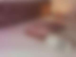 Emylie sexy body's Live Sex Cam Show