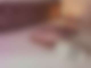 Emylie sexy body's Live Sex Cam Show