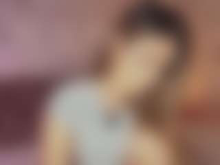 Emylie sexy body's Live Sex Cam Show