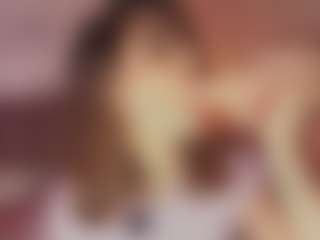 Emylie sexy body's Live Sex Cam Show
