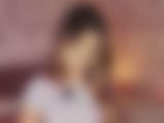 Emylie sexy body's Live Sex Cam Show