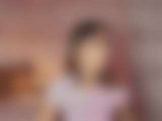 Emylie sexy body's Live Sex Cam Show