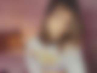 Emylie sexy body's Live Sex Cam Show