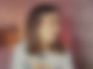 Emylie sexy body's Live Sex Cam Show