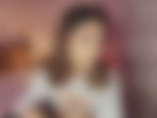 Emylie sexy body's Live Sex Cam Show