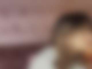 Emylie sexy body's Live Sex Cam Show
