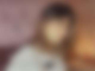 Emylie sexy body's Live Sex Cam Show