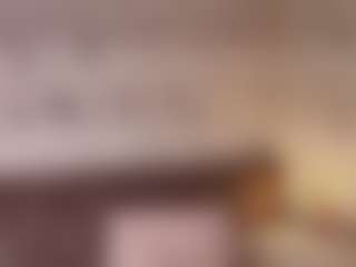 Live cam show with Emylie sexy body - Twerk on Dolls Live