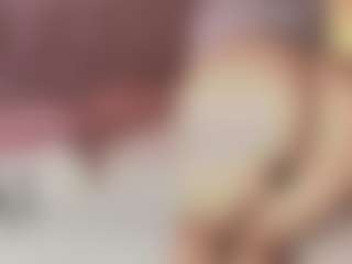 Live cam show with Emylie sexy body - Strip Lovense on Dolls Live