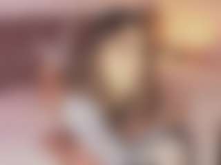 Emylie sexy body's Live Sex Cam Show