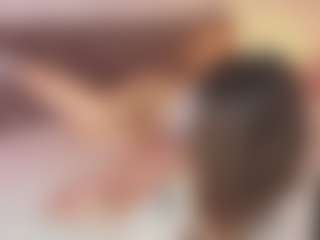 Emylie sexy body's Live Sex Cam Show