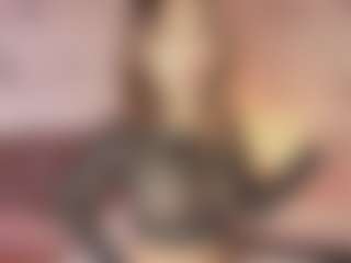 Emylie sexy body's Live Sex Cam Show