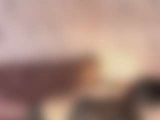 Emylie sexy body's Live Sex Cam Show