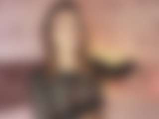 Emylie sexy body's Live Sex Cam Show