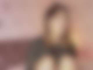 Emylie sexy body's Live Sex Cam Show