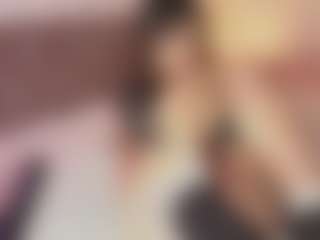 Emylie sexy body's Live Sex Cam Show