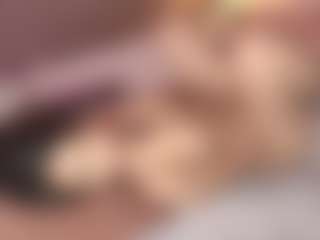 Emylie sexy body's Live Sex Cam Show