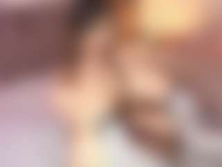 Emylie sexy body's Live Sex Cam Show