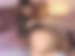 Emylie sexy body's Live Sex Cam Show