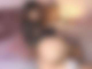 Emylie sexy body's Live Sex Cam Show