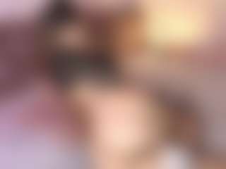 Emylie sexy body's Live Sex Cam Show