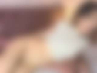 Emylie sexy body's Live Sex Cam Show