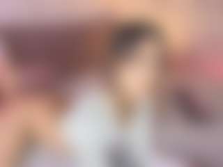 Live cam show with Emylie sexy body - Petite Young Adult on crypto-cams