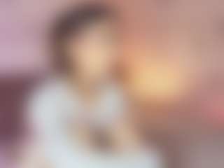 Live cam show with Emylie sexy body - Fingering Latina on Dolls Live