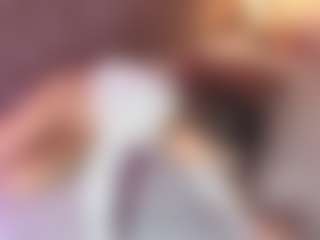 Live cam show with Emylie sexy body - Blonde Hair on CamSodaAdn